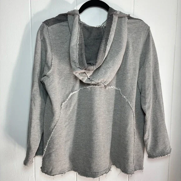 Sister Mary Grey Floral Embroidered Raw Hem Hoodie Sweatshirt Sz Medium Boho - Picture 2 of 8